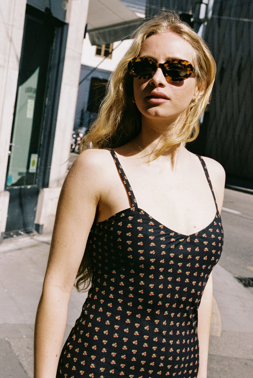 Robe Jade noire imprimée, en viscose éco-responsable, éthique et made in France