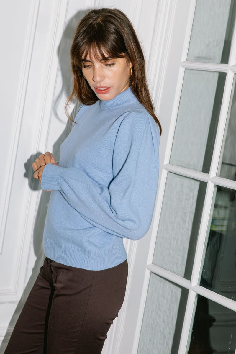 
                  
                    Sweater Ormeau blue
                  
                