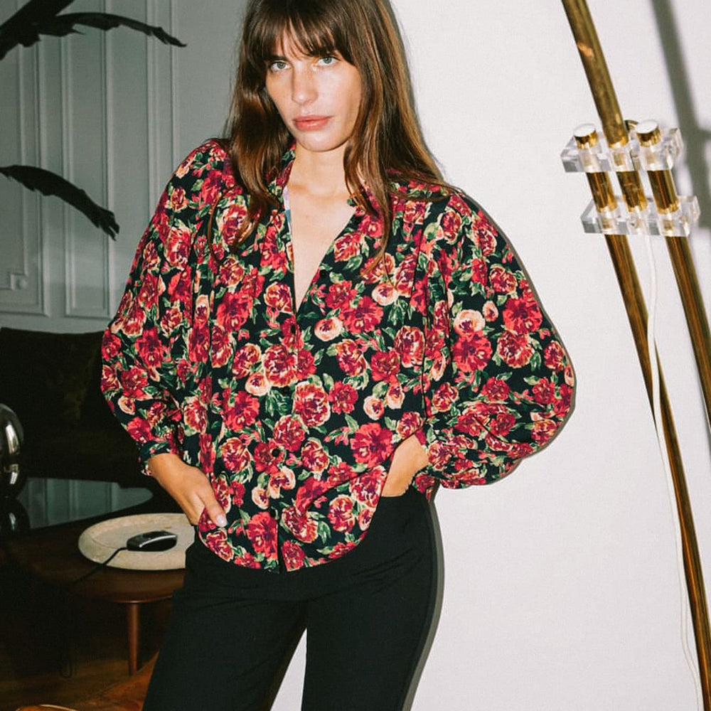 
                  
                    Blouse Hortensia red
                  
                