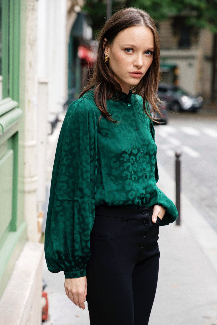 
                  
                    Blouse Hortensia verte
                  
                