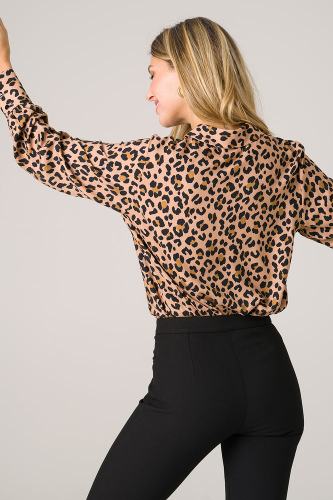 
                  
                    chemise femme motifs leopard
                  
                