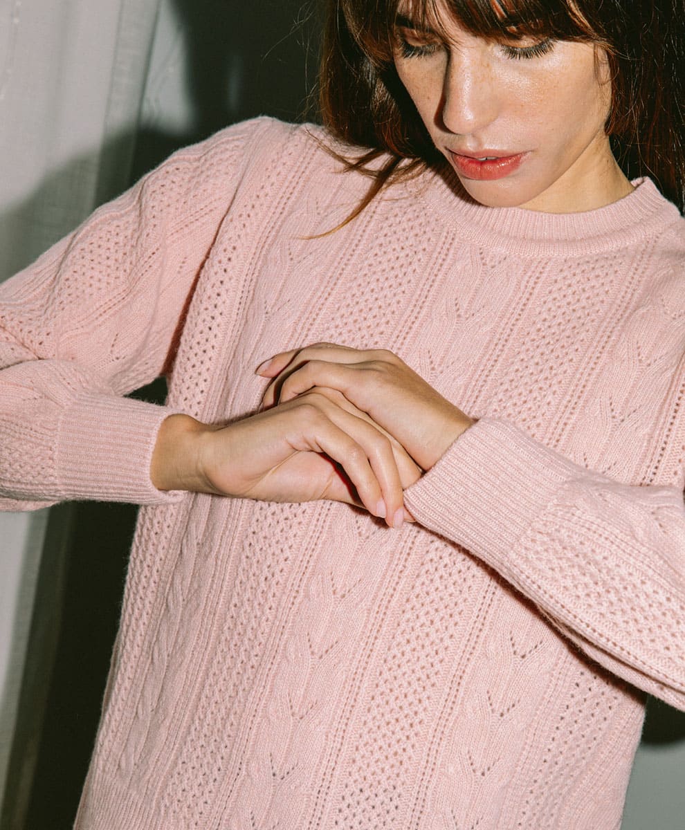 pull en laine mérinos rose fabriqué au Portugal de manière éthique et durable